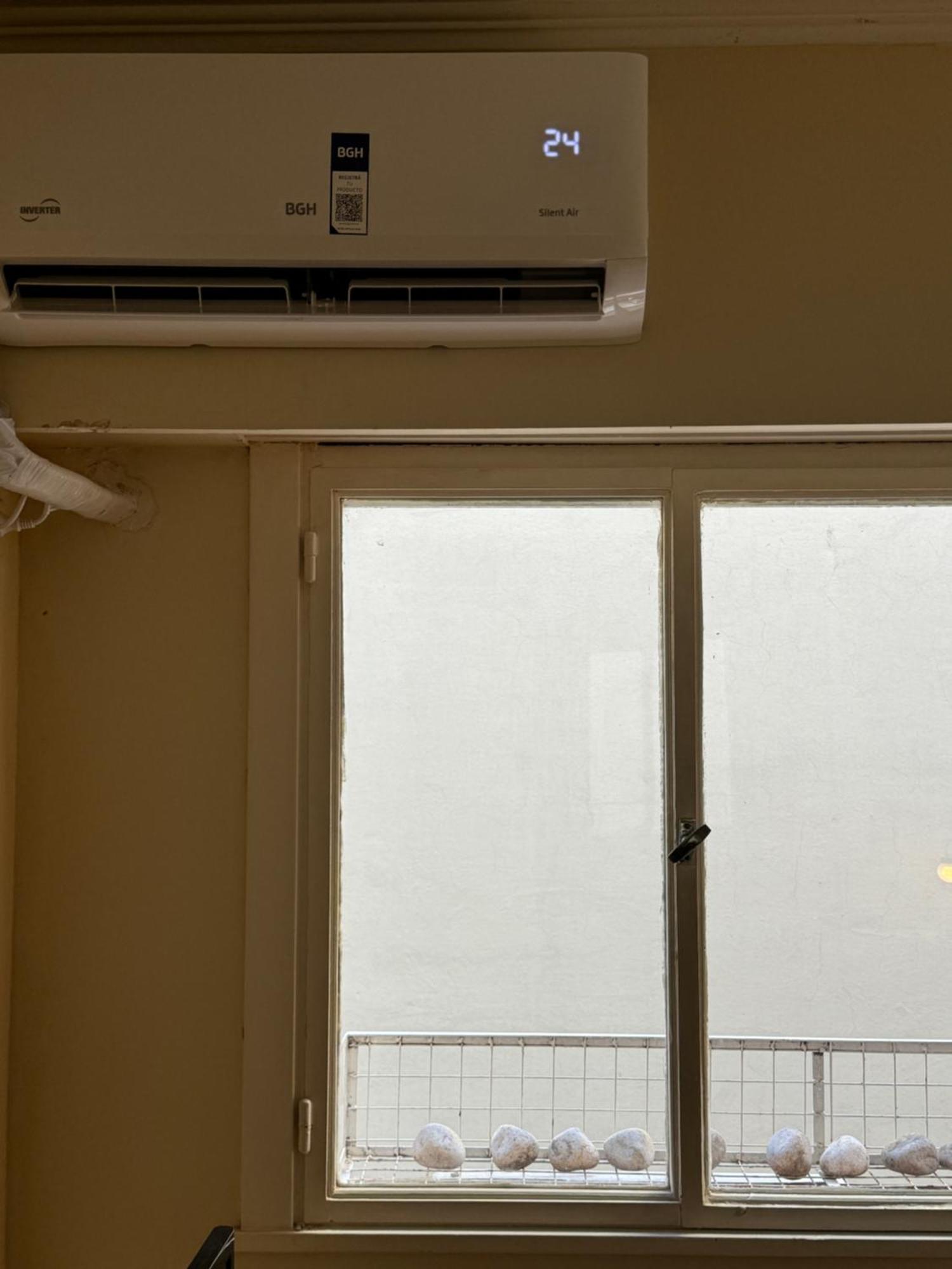 Azcuenagahome Silencioso Y Luminoso Piso Alto De 45M2 , Con La Mejor Ubicacion, Nuestros Huespedes Nos Avalan Con Sus Comentarios, Bilingual Staff Буэнос-Айрес Экстерьер фото